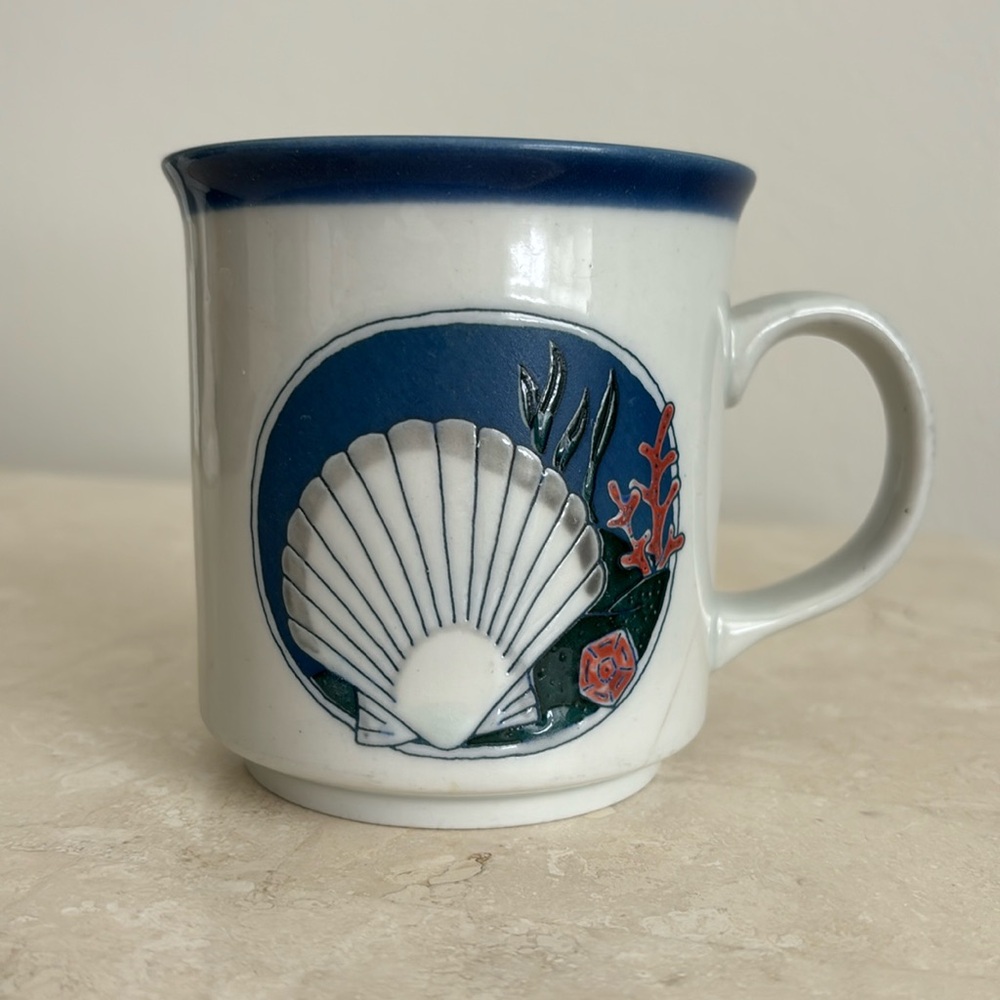 Vintage Otagiri Japan Scallop Shell and Coral Coffee Mug coastal seaside beach